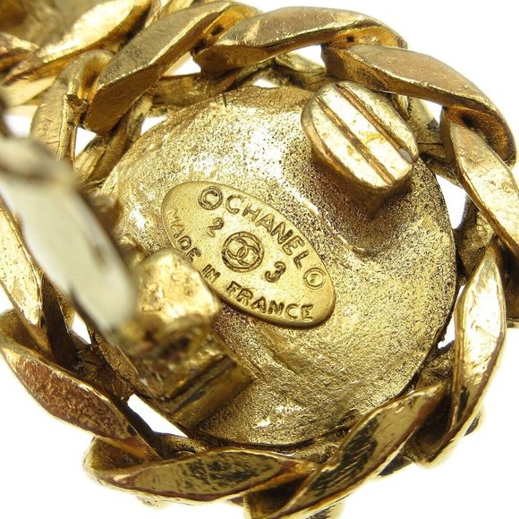 CHANEL CC Logos Button Motif Rhinestone Earrings Clip-On 23 Gold 17257 - Picture 4 of 4